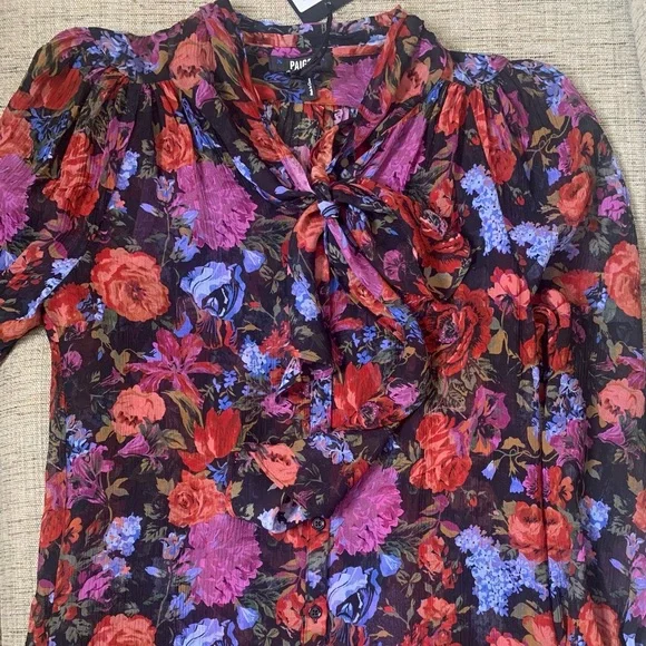 💫HP‼️💫 100% SILK NWT PAIGE Elynne Floral Blouse w/ Neck Tie in Black, Size XXS - Picture 5 of 8